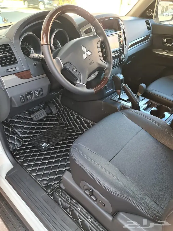 ارضيات جلد فاخره للسيارات  4