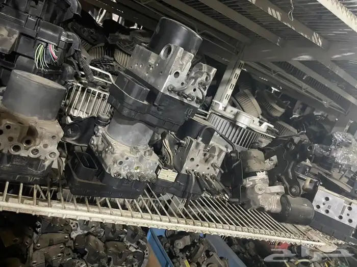 ABS اجرة الفرامل مع صيانه لجميع السيارات. وقطع اخرى 1