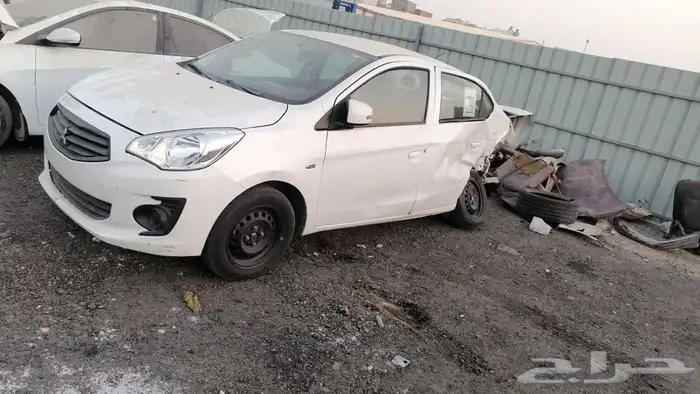 متسوبيشي اتراج تشليح قطع غيار اتراج 1