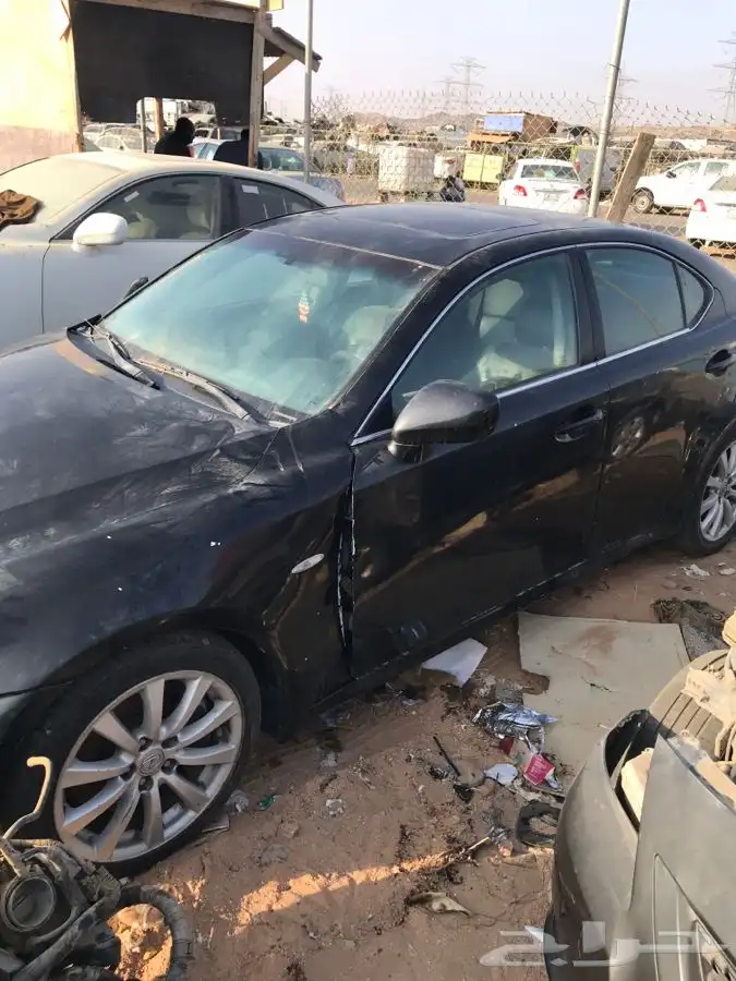 لكزس  is مديل 2008  بيع تشليح قطع غيار 9