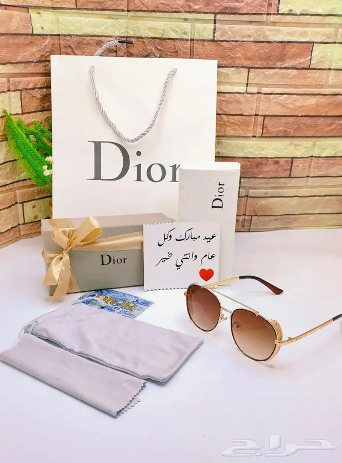 طقم شماغ. مع ملحقاته 18