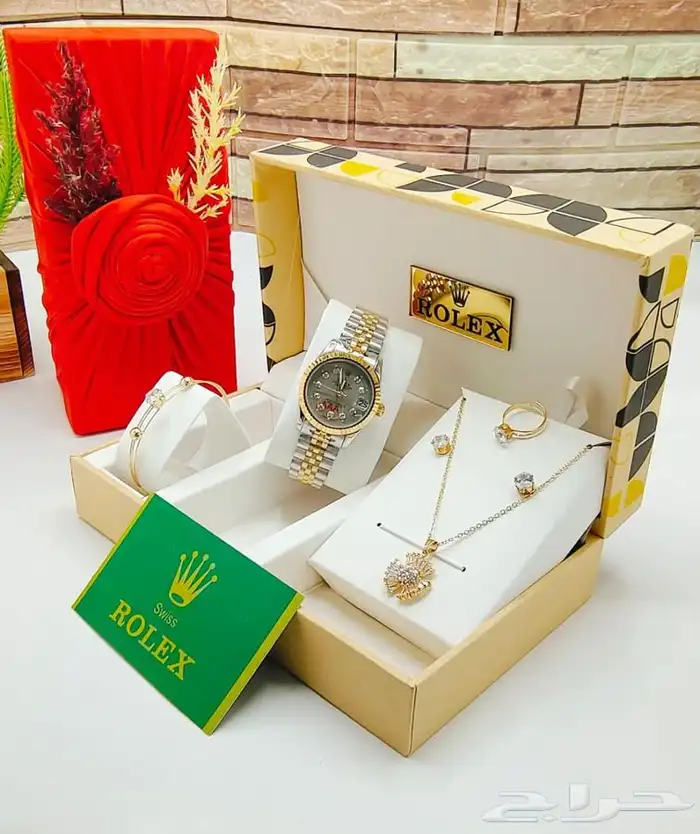 طقم شماغ. مع ملحقاته 32