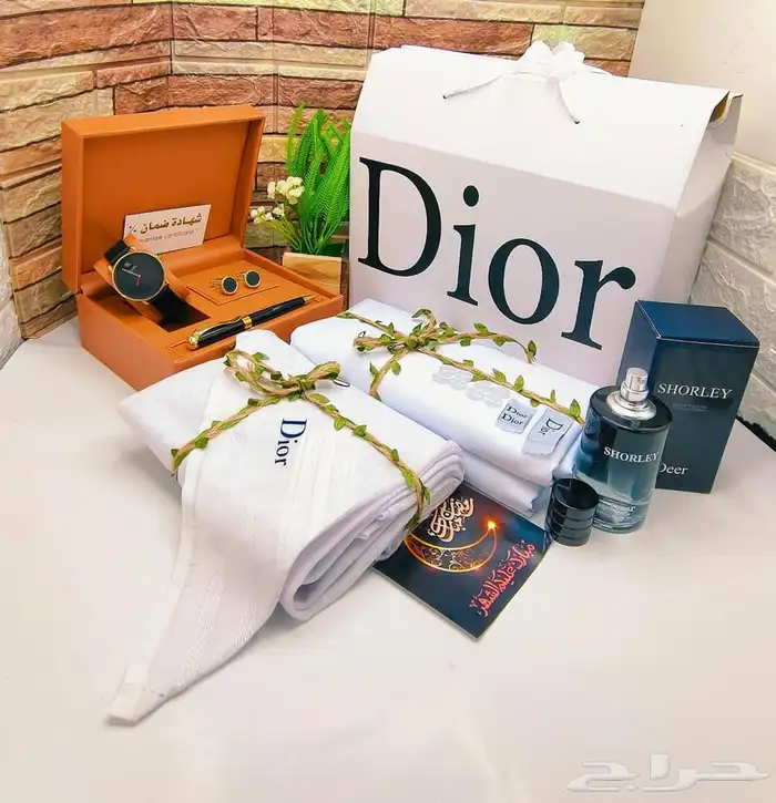 طقم شماغ. مع ملحقاته 78