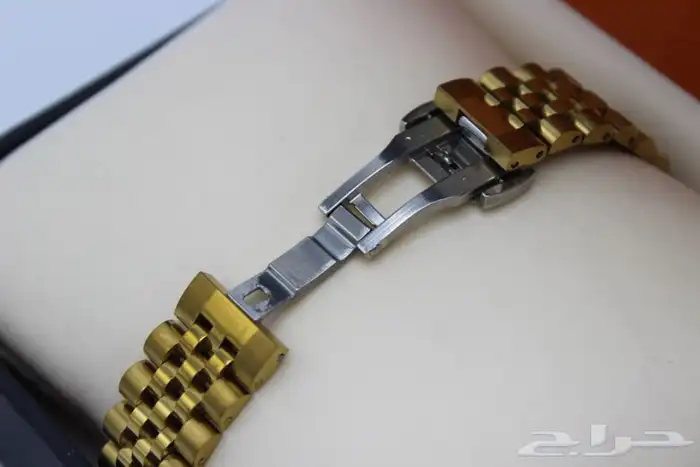 طقم شماغ. مع ملحقاته 66