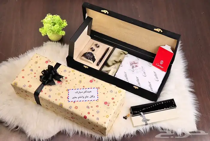 طقم شماغ. مع ملحقاته 5