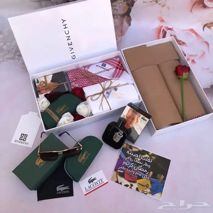 طقم شماغ. مع ملحقاته 15