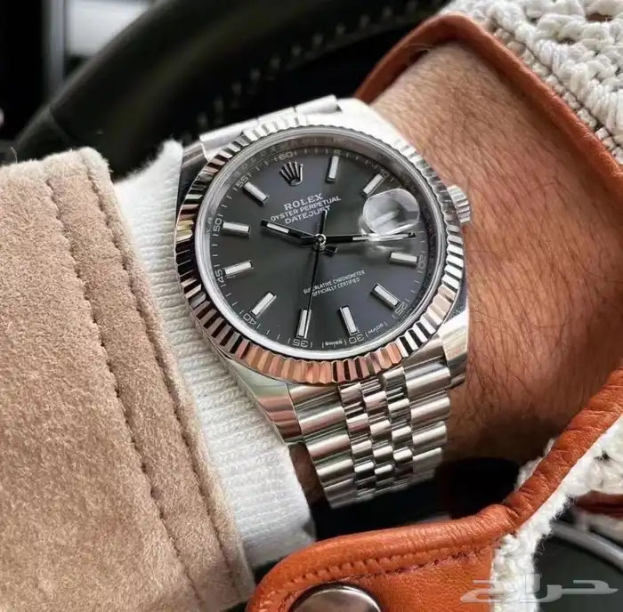 افخم انواع الساعات العالمية توب كواليتي 14