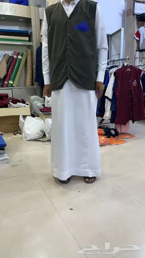 لمسات لزي الموحدطباعه طباعه تطريززيموحدكابات فنايل كشافه حرس 63