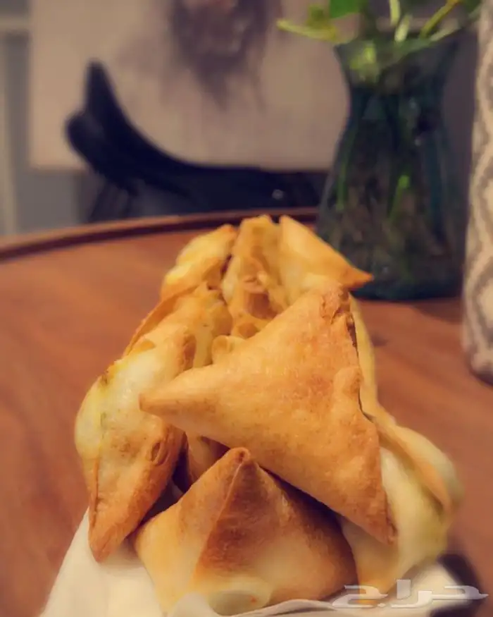 مفرزنات سمبوسه بجميع الانواع دجاج خضار لحم جبن 3