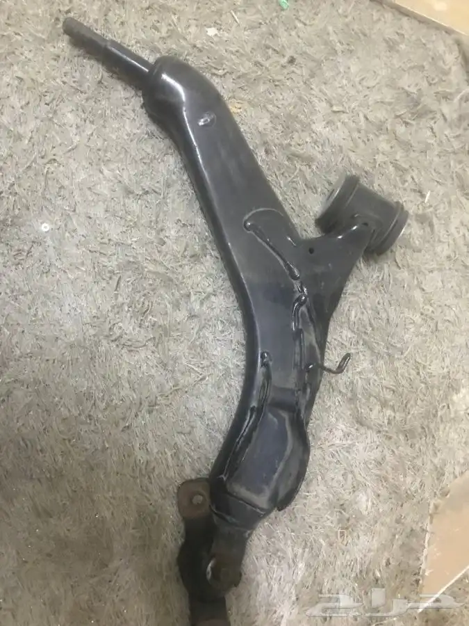 مقص تحت يمين لكزس is 300 موديل 2007 الى 2013 0