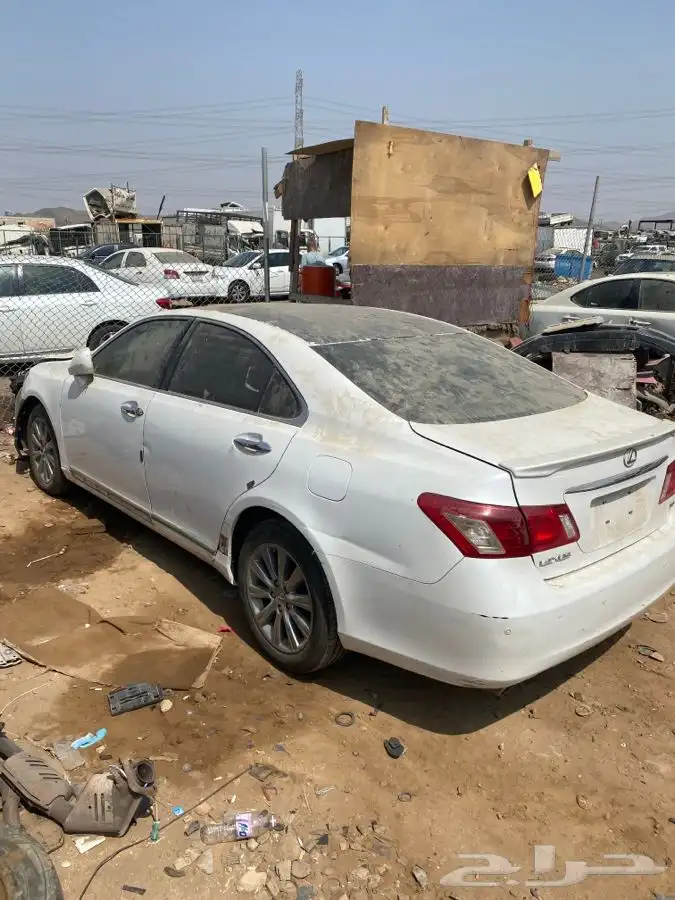 قطع غيار تشليح لكزس es350 موديل 2009 1