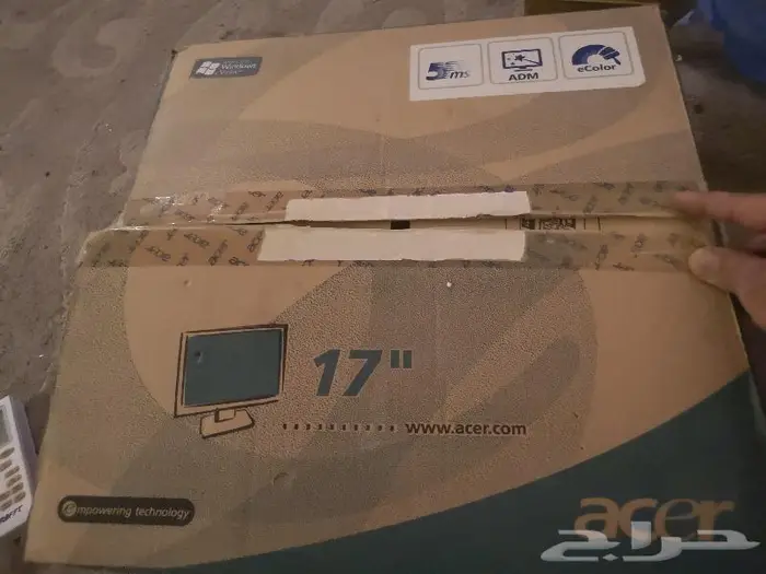 شاشة أيسر 17أنش جديد بالكرتون 3