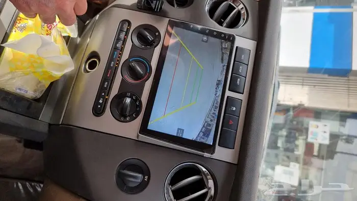 شاشه فورد اكسبيديشن 2014 مع كامره خلفيه 5