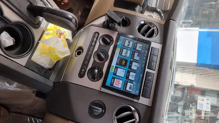 شاشه فورد اكسبيديشن 2014 مع كامره خلفيه 6