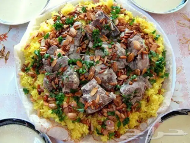 منسف اردني باللحم النعيمي والجميد الكركي بالسمن البلدي 5