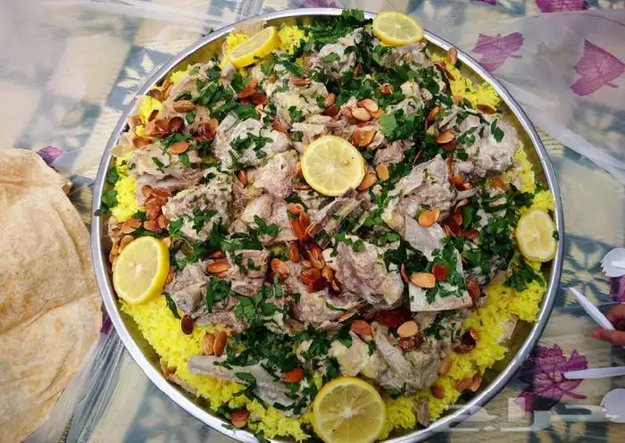 منسف اردني باللحم النعيمي والجميد الكركي بالسمن البلدي 3