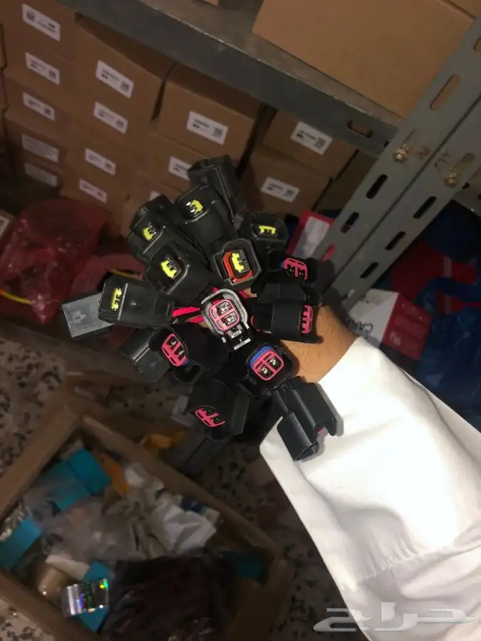 أفياش كويلات وبخاخات فورد فكتوريا وقراند ماركيز. 6