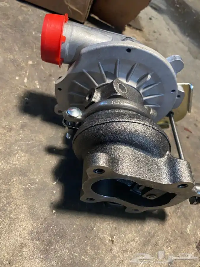 جيربكسات عادي ودبلات وفصل الدفع الرباعي المستمر 10