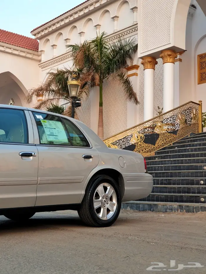 ( مباع ) فورد فكتوريا 6