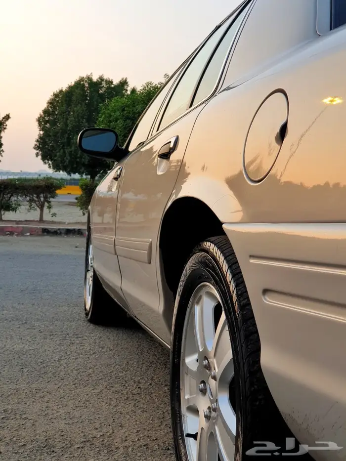 ( مباع ) فورد فكتوريا 7