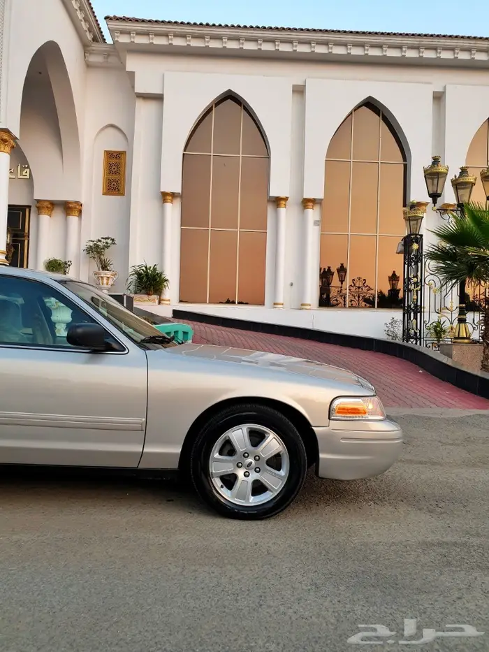 ( مباع ) فورد فكتوريا 16