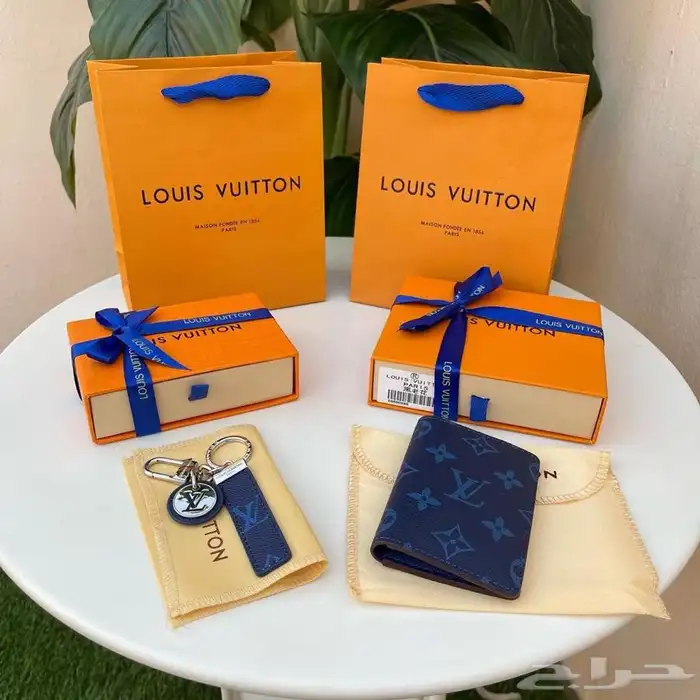 اساور لويس فيتون رجاليه باناقه وجوده ممتازه    4