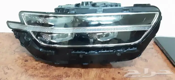 شمعة وفليشر يمين جنسس G90 مستعمل 2021 4