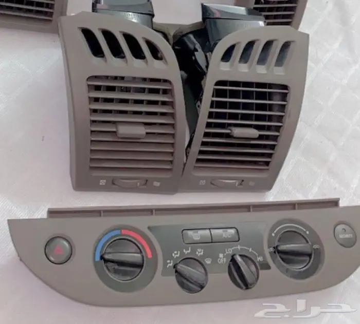 ديكورات كامري 2003 2006 لون بيج 1