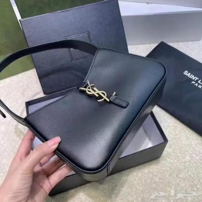 شنط ماركات 11