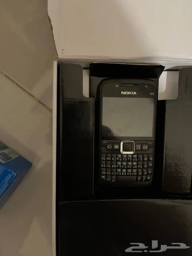 نوكيا E71 0