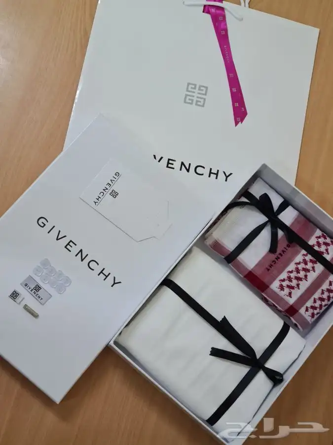 شماغ وقماش 1