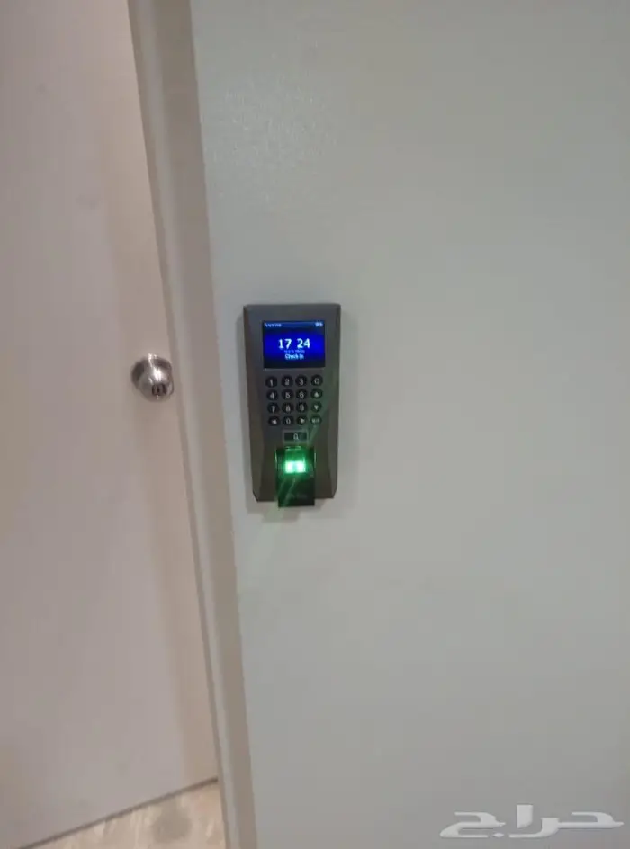 عرض جهاز بصمة zkteco 6