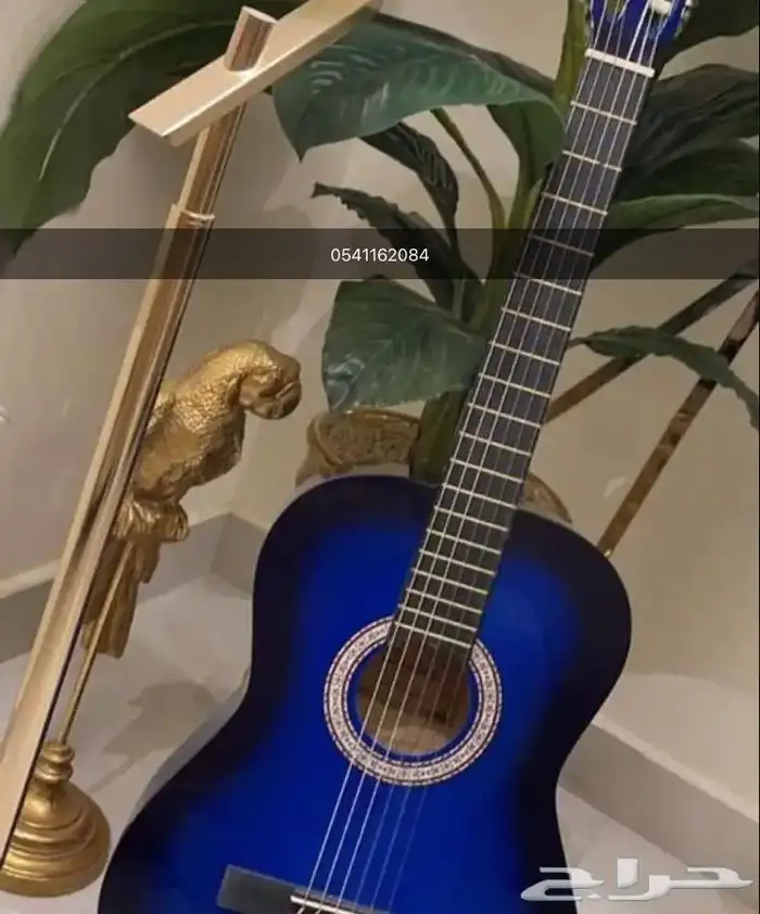 جيتار كلاسك بسعر 350  فقط توصيل   فوري خلال ساعه فقط 3