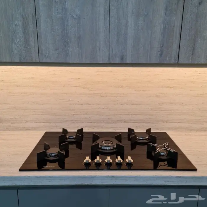 سطح غاز ايطالي زجاج اسود سيراميك 0