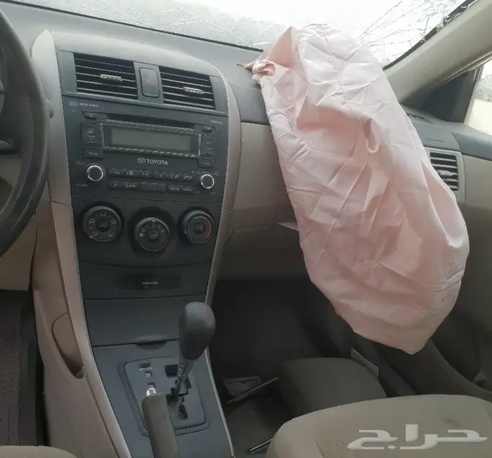 كورلا 2013 قطع غيار فقط. 2
