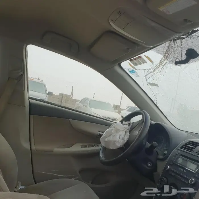 كورلا 2013 قطع غيار فقط. 5