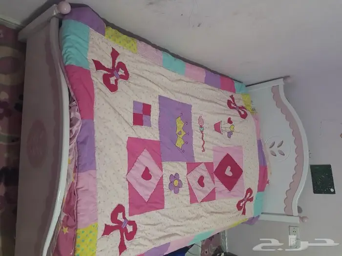 غرفة نوم بنات 1