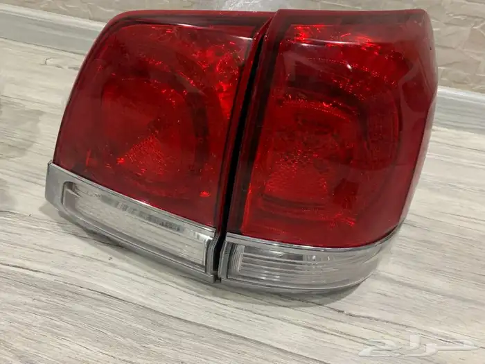 اسطبات لاندكروزر اصلي 1