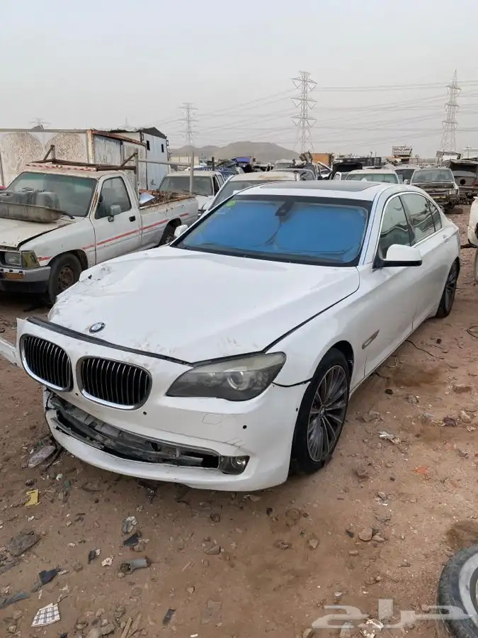 قطع غيار تشليح بي ام 740 موديل 2009 - 2011 4