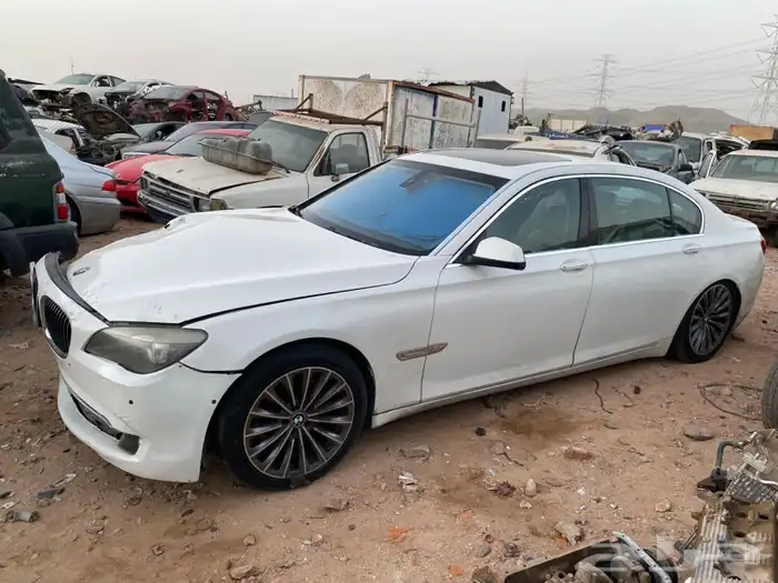 قطع غيار تشليح بي ام 740 موديل 2009 - 2011 7