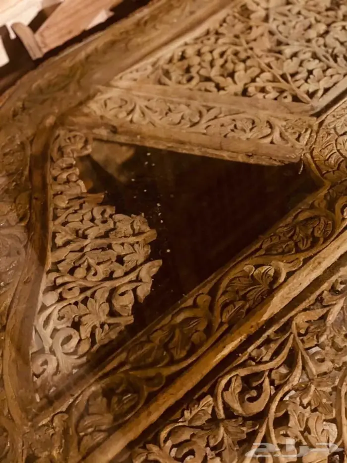 طاولة سفرة انتيك مع 6 كراسي حفر خشب (هاند ميد بالكامل ) 6