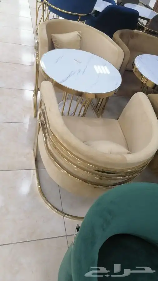 كراسي وطاولات مطاعم و كوفيات (يمكنك تقسيط منتجاتك ) 37