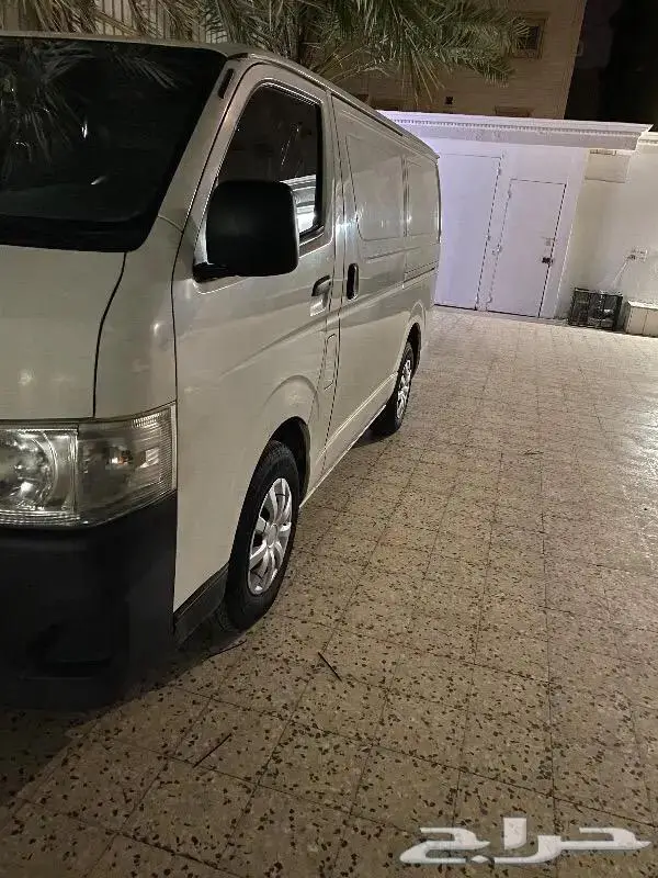 باص بضاعة للايجار للايجار فان توصيل 1