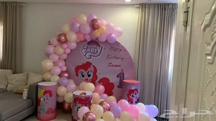 تاجير مداخل و تنسيق استاندات مع ثيمات مواليد تخرج ملكه 1