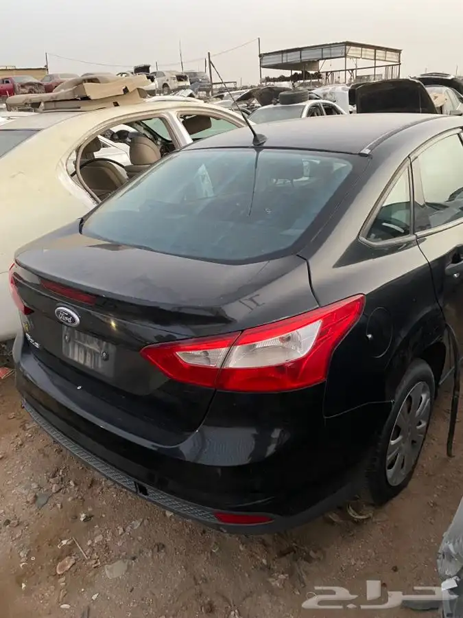 قطع غيار تشليح فورد فوكس 2012 3