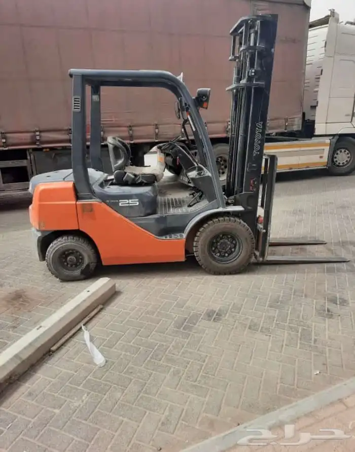 رافعه شوكيه للاايجار فور كلفت كرينات ونش يومي مشاوير 4