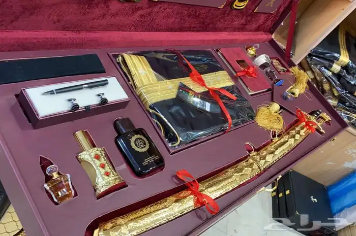 هدية بشت سيف درع رجالي زوج ترقية العيد 9