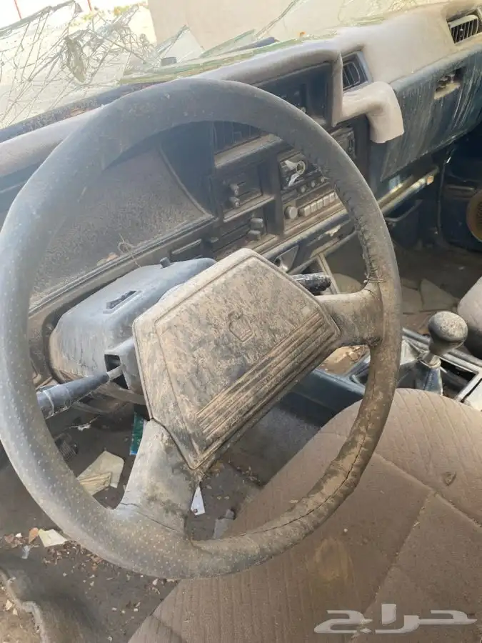 سياره تيوتا كراون 83للبيع 4
