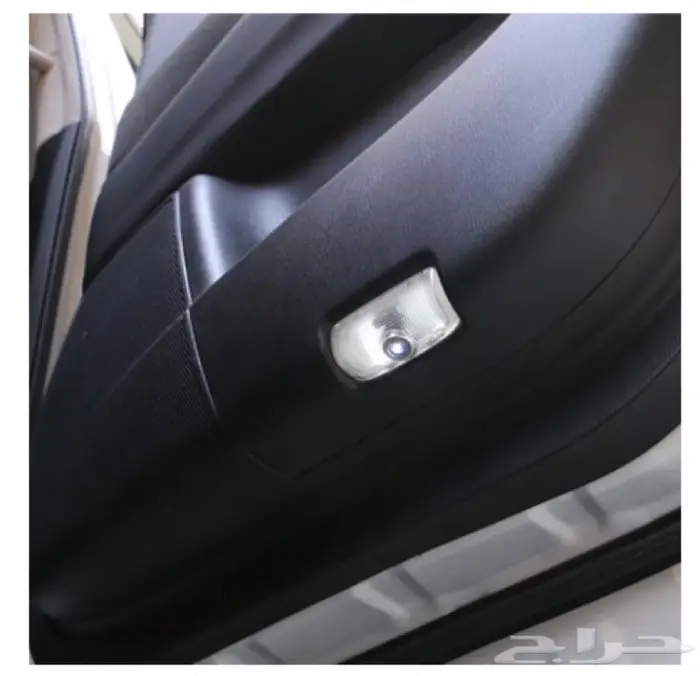 بروجكتر اضاءة ابواب للسيارة 12