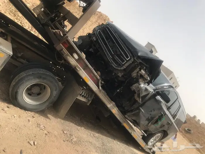 سطحه هدروليك مع ونش نقل وسحب عربات 1